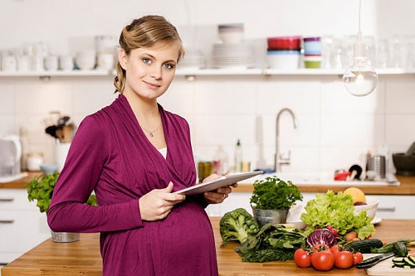 9 loại thực phẩm nguy hiểm không nên ăn khi mang thai