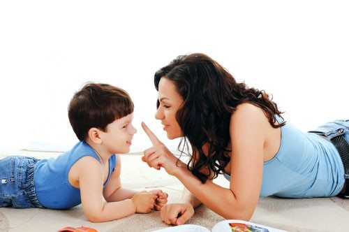 dinhduonghoc.com - Cách dạy trẻ có thói quen tự lập từ bé