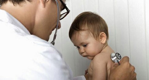dinhduonghoc.com - Xuất huyết giảm tiểu cầu ở trẻ em